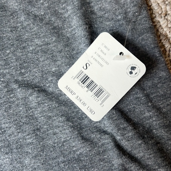 🛍️🛍️FREE PEOPLE- TWO TIMES THE CHARM TANK - Picture 4 of 7